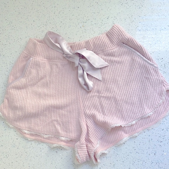 Abercrombie & Fitch Other - Adorable pajama shorts for lounging! Drawstring is functional and ribbed detail